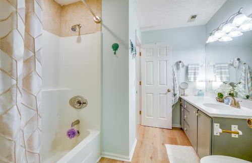 Sunset Beach Condo Ideal Golfing Getaway! - Foto 12