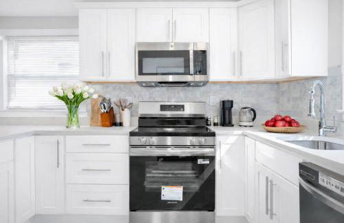 New Haven Staycation Near Yale Washer and Dryer Groups - Foto 28