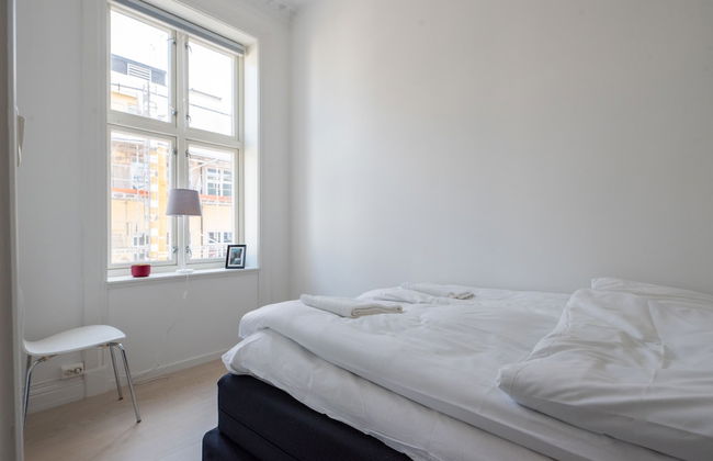 3 bedroom apartment - Photo 3