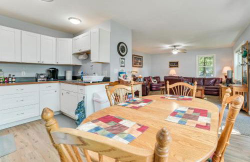 XC Ski, Ice Fish and Hike! Getaway Near Sand Lake - Foto 4