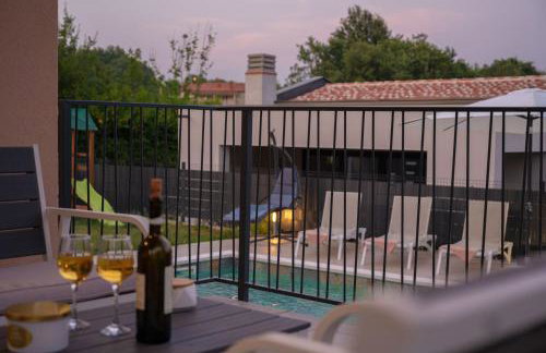 Poolside Holiday House - Foto 8