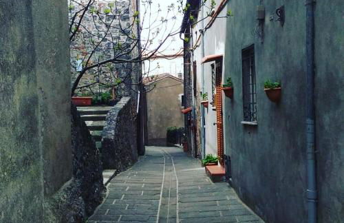 Antica casa nel borgo medievale di Prata - Foto 28