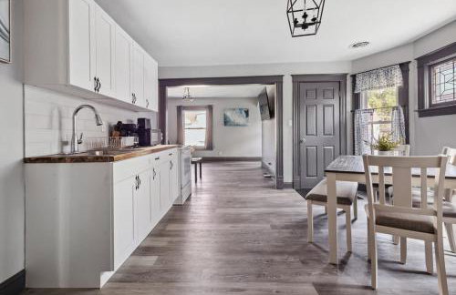 3BR Vacation Spot-Minutes to Niagara Falls USA - Foto 9