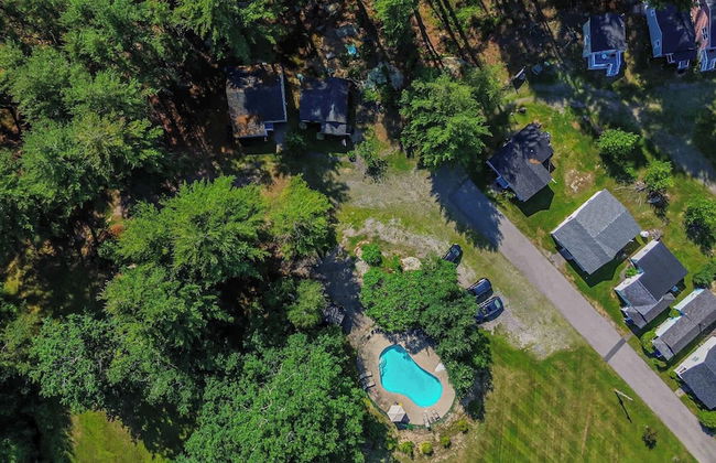 Cozy Cottage w/ Pool, BBQ and Outdoor Seating! - Photo 24