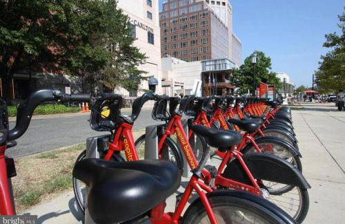 CLARENDON,SUPRLOCATION,8ppl,PRIVATE,METRO,PARK - Foto 76