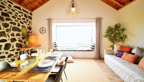 Fish House 3 - Photo 5