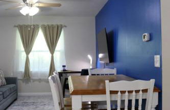Hidden Sapphire-Apartment with Kitchen and Laundry - Foto 11