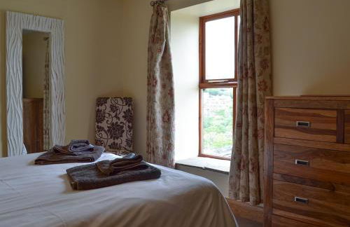 Bings Farm House - Photo 11