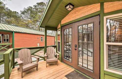 Beautiful New Bern Studio Cabin with Fire Pit! - Foto 22