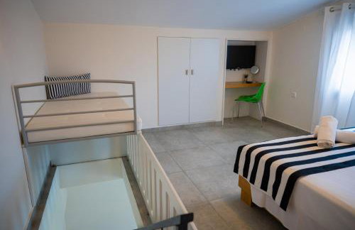 Callista Suites - Photo 31