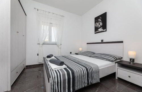 Villa Mia - Photo 22