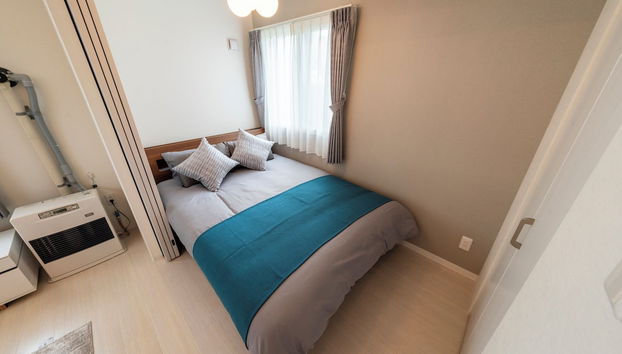 UTOPIA 101 - Foto 3, Habitación