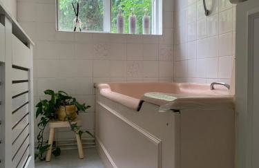 Richmond Escape - Photo 20