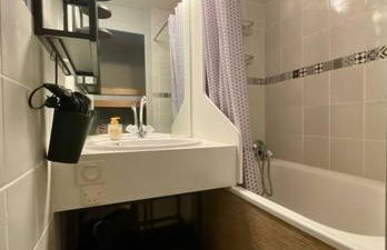 Chaleureux studio à 150m du Point Show - Foto 9