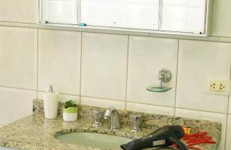 Casa de Fazenda Histórica, Mergulhada na Natureza, com Vista Panorâmica Deslumbrante e Grande Varanda a 2 km do Centro - Foto 39