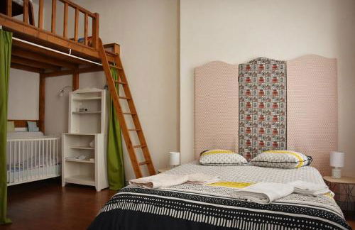 Belle maison de 1800 au centre de Bourg - Foto 20