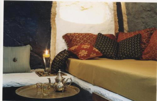 Cuevas Alcobas - Photo 19