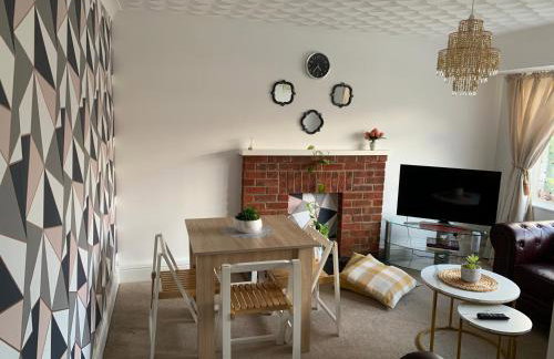 Luxury Two Bed Deluxe Maisonette - Photo 25