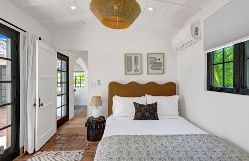 Famous Movie Colony Estate- Casa de Amigos Estate- Ultra Luxe, Pool, Spa, Firepit 4bd, 3.5bth - Foto 47