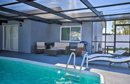 Port Richey Getaway with Lanai, Pool and Grill! - Foto 29