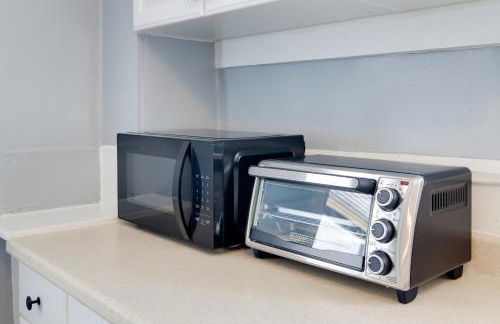 6 Mi to Historic Leesburg Apt with On-Site Dining - Foto 11