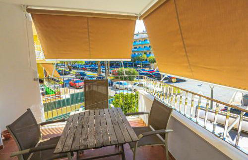 LITORAL COSTA DORADA - REGUERAL Only Families - Photo 1