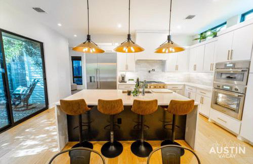 Pool 4BR 3BA Sleeps 8 w Patio Grill by Austin Vacay - Foto 13