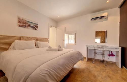 El Carmoli Villa with Private Pool - 9409 - Foto 26