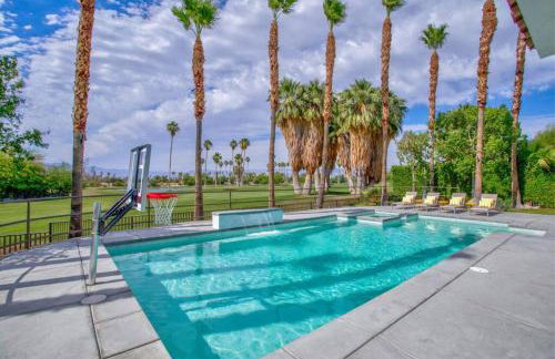 Luxury Palm Springs Retreat w/ Heated Pool & Spa - Foto 13