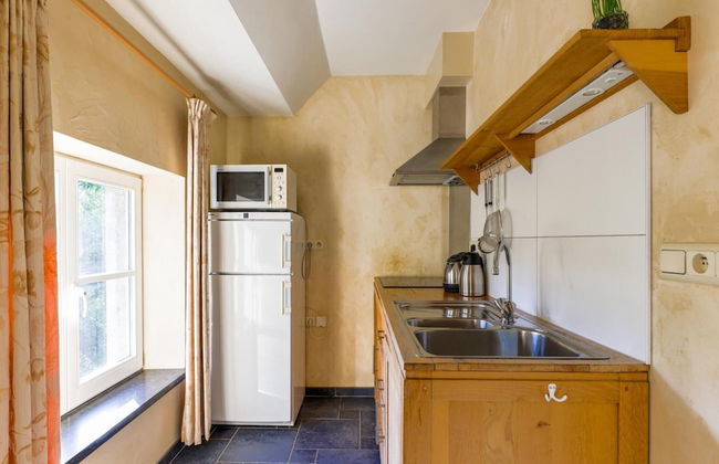 Elegant Apartment in Aywaille near Forest - Photo 4