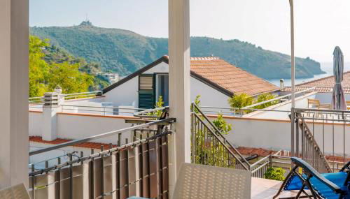 Royal House holiday home - Foto 2, Garden view