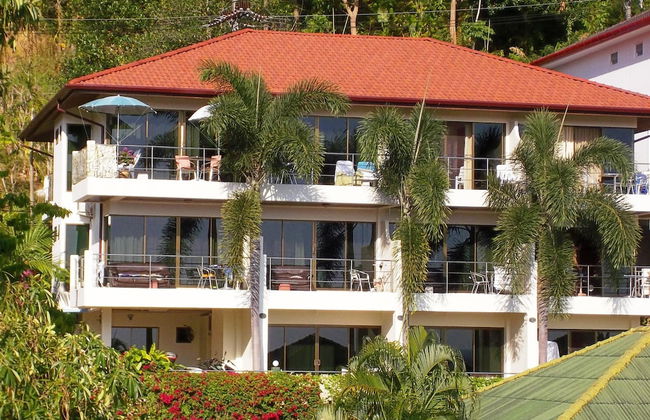 Mountain Sea View Luxury Apartments - Photo 1