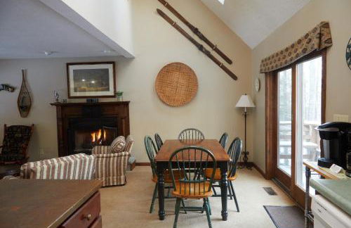 Rippling Waters close to Timberline ski slopes - Photo 17