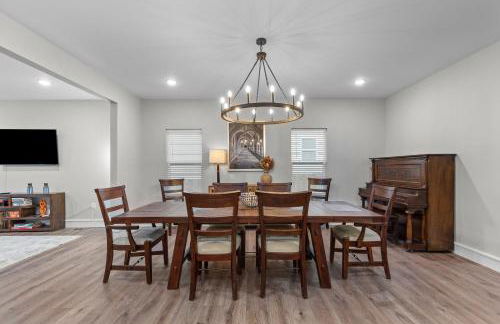 Uptown Elegant Escape | JZ Vacation Rentals - Foto 91