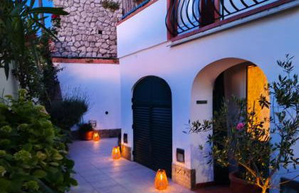 Panoramic Sea-View Apartments with Terrace, Marina della Lobra - Foto 23