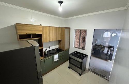 Apto próx Hospital Regional até 6 pessoas com garagem e wifi - Photo 19