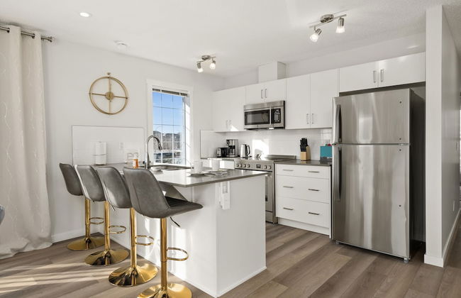 New Apartments in Cranston by GLOBALSTAY - Photo 45