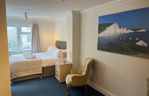 One Queens Gardens, Sea View Apartment, Eastbourne. - Foto 14