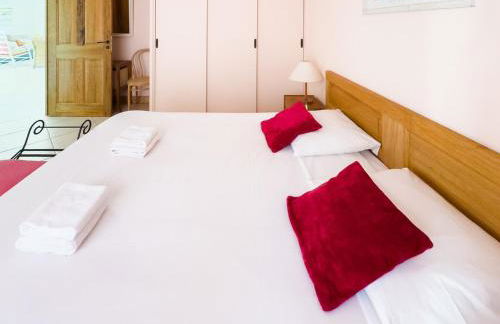 Exclusive Authentic Riviera Villa - Private Pool, Pétanque Court, Panoramic Mediterranean Sea & Estérel Mountain Views - Foto 23