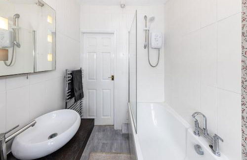 Wivelsfield Retreat- Modern & Spacious Home - Foto 43