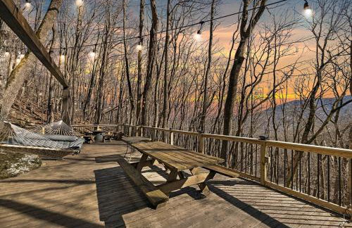 Chalet Getaway, Hot Tub, Pet Friendly! - Foto 21