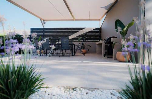 Sweven Villa Private Pool & Absolute Privacy , Stunning Sunsets - Photo 16