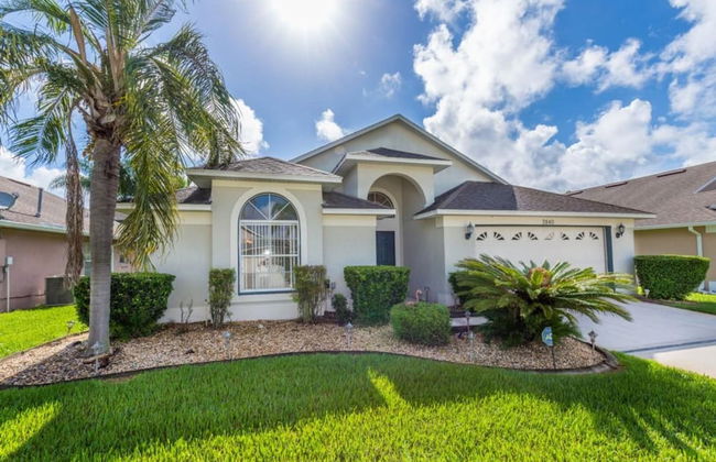 Relaxing Oak Island Pool Villa Close to Disney - Foto 5