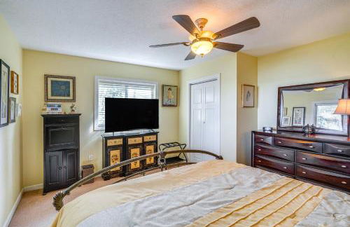 Auburndale Vacation Rental with Yard and Lake Views - Foto 11