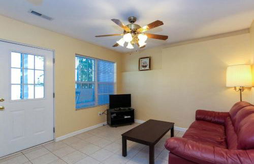 House #10 Paradise Found (pet friendly) private pier - Photo 15