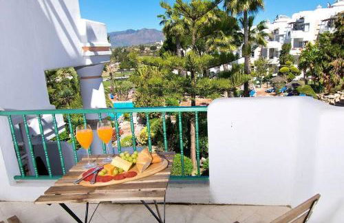 Spectacular Apartment in Matchroom Country Club - Photo 16