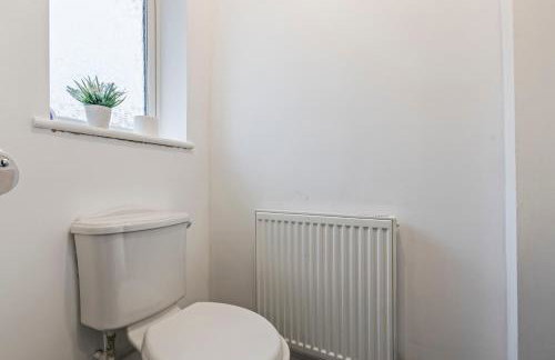 Modern Stay in Nuneaton with Free Parking - Foto 27