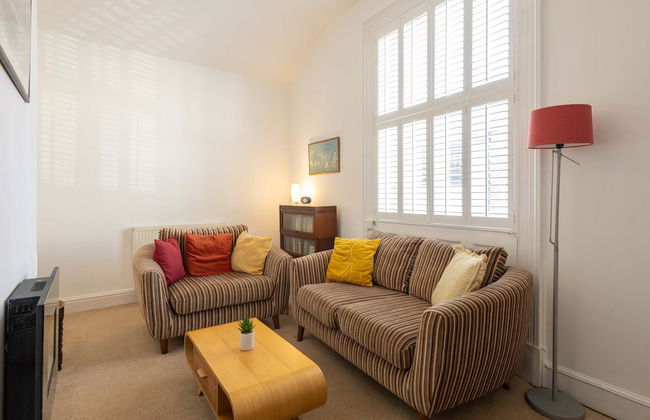 Host Stay Chatsworth Court Apartment - Photo 8