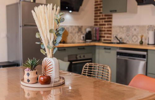 Les cigognes gites de la reserve - Foto 13