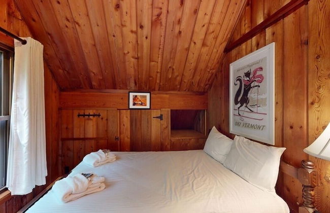 Treehouse Home Brought to you by GetAway Vacations - Photo 7